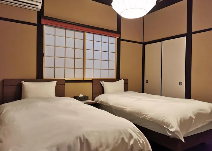 Miro Matsubara Takasegawa Tei North Kan